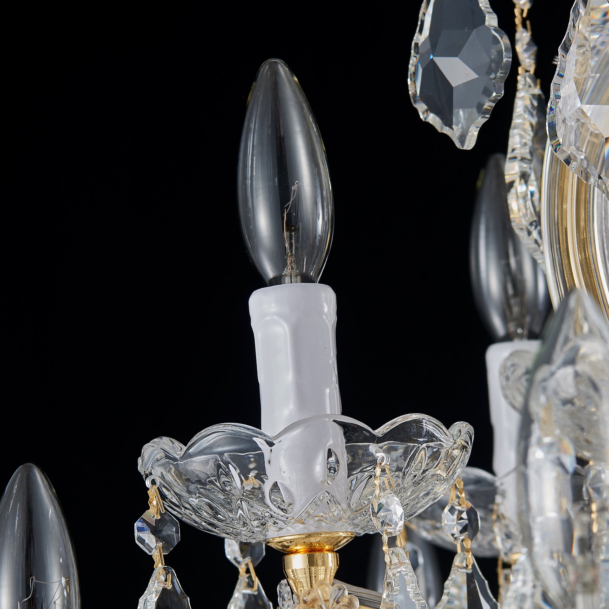 Maria Theresa Chandelier - 24 Lighting Sockets Nordic Pendant Light Fixture for Villas Hotels